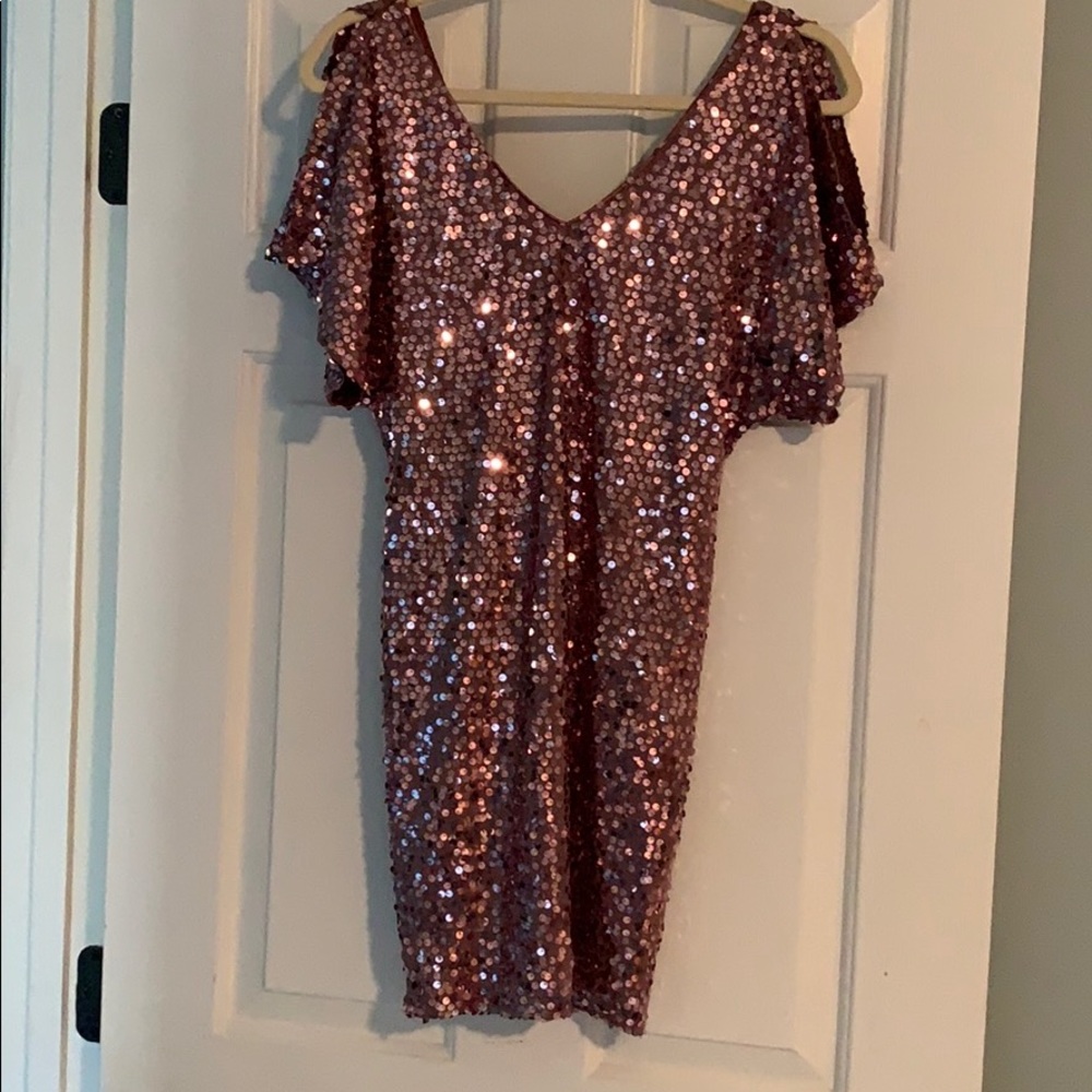 Gorgeous purple sequin midi dress